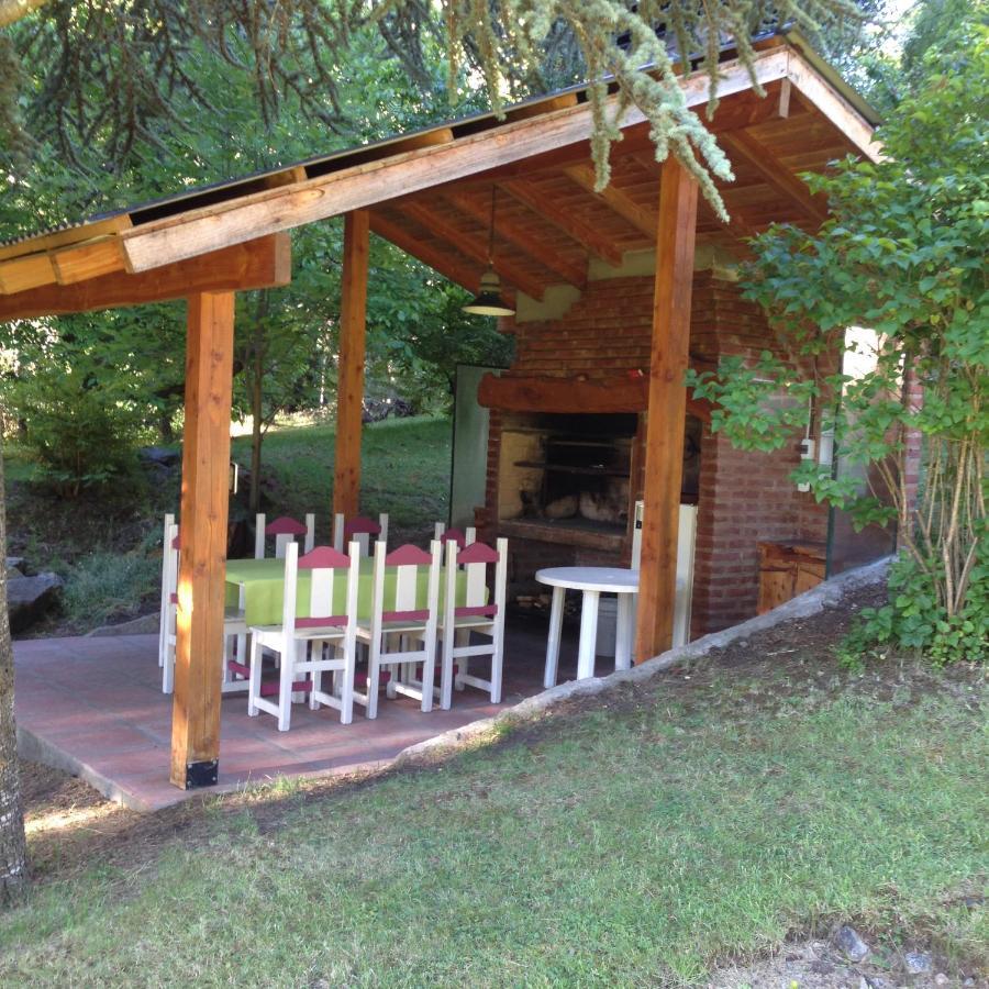 Los Abetos B&B 2 El Bolsón Buitenkant foto